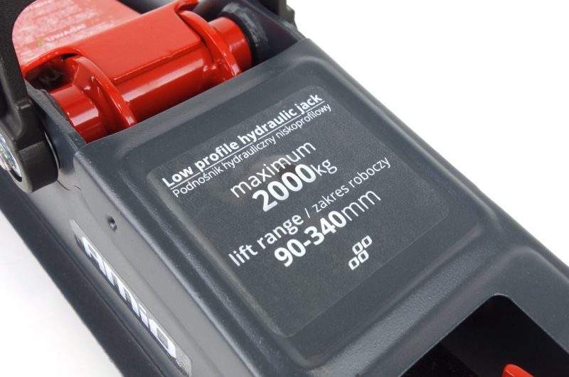 Hydraulický zdvihák nízkoprofilový 2T CE AMIO-02500 – Obrázok 4