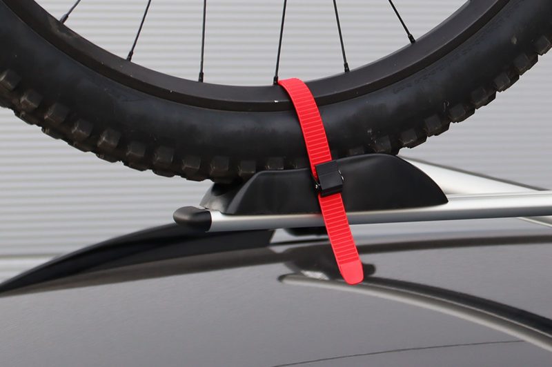 Strešný nosič bicyklov RBR-02 AMiO-02589 – Obrázok 4