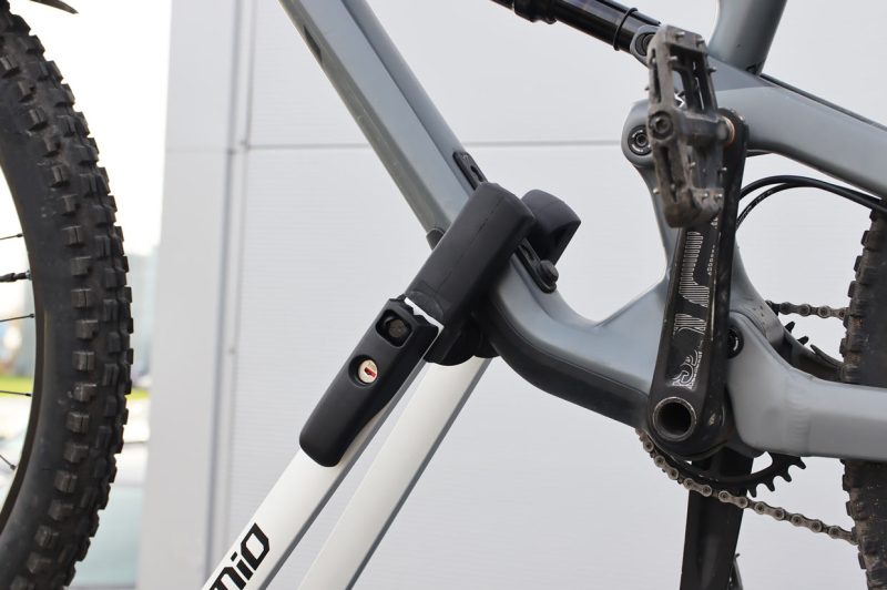 Strešný nosič bicyklov RBR-02 AMiO-02589 – Obrázok 6