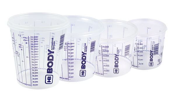 HB BODY plastová nádoba s odmerkou 750 ml